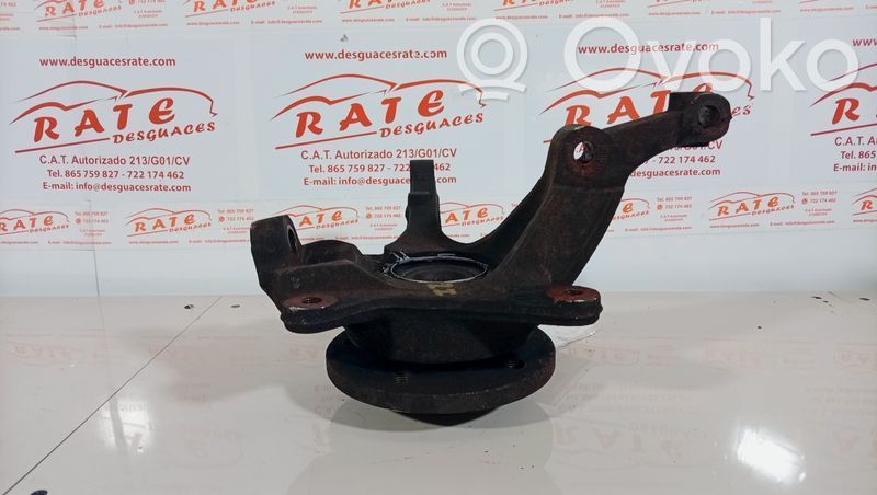 Renault Trafic II (X83) Fuzetă butuc roată față 