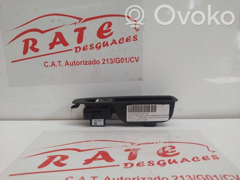 Renault Captur Electric window control switch 