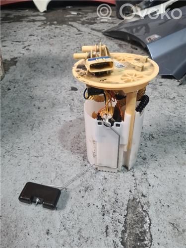 Bomba interna de combustible