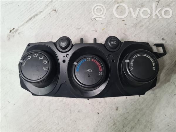 Mazda 2 Ilmastointilaitteen kytkin (A/C) 