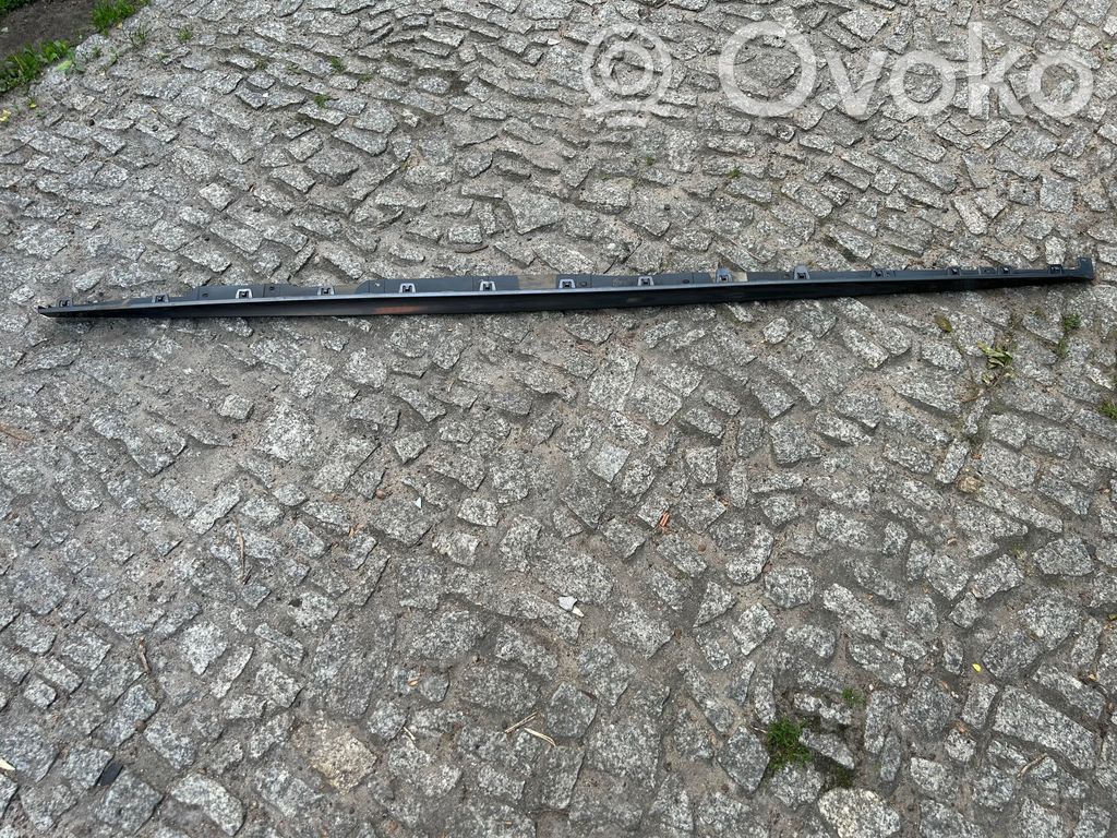 BMW 1 F40 Sill 