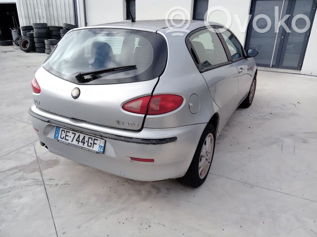 Alfa Romeo 147 Ramię wycieraczki szyby tylnej 