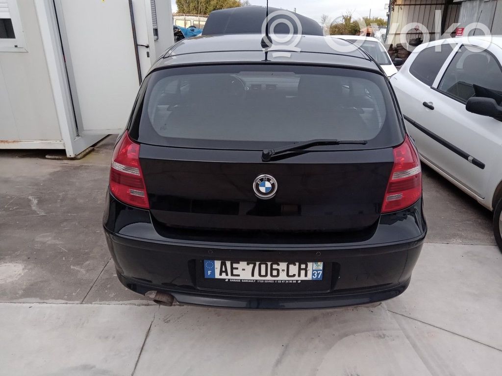 BMW 1 E81 E87 Tailgate opening switch 