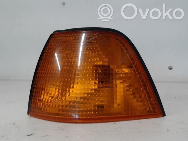 BMW 3 E36 Semnalizator bară față 