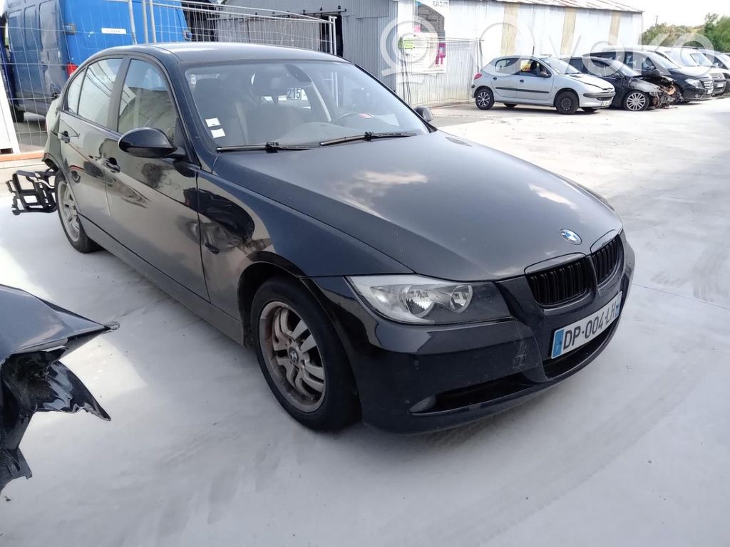 BMW 3 E90 E91 Front wiper blade arm 