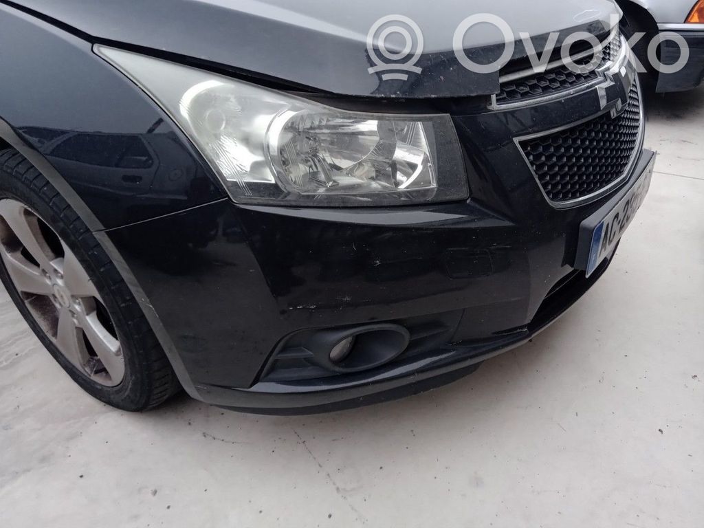 Chevrolet Cruze Lampa przednia 