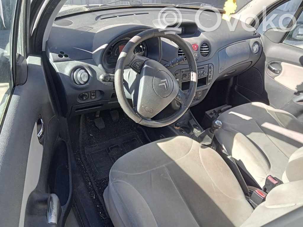 Manecilla interna puerta trasera   00009143K3