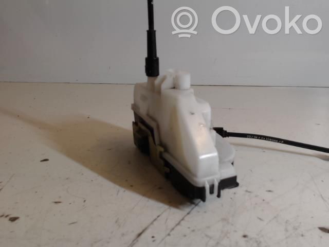 Priekšpusē slēdzene   9170T8