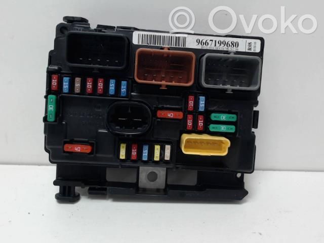 Citroen C3 Picasso BSM Control unit 