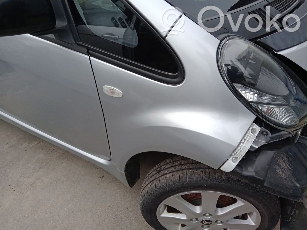 Citroen C-Zero Крыло 