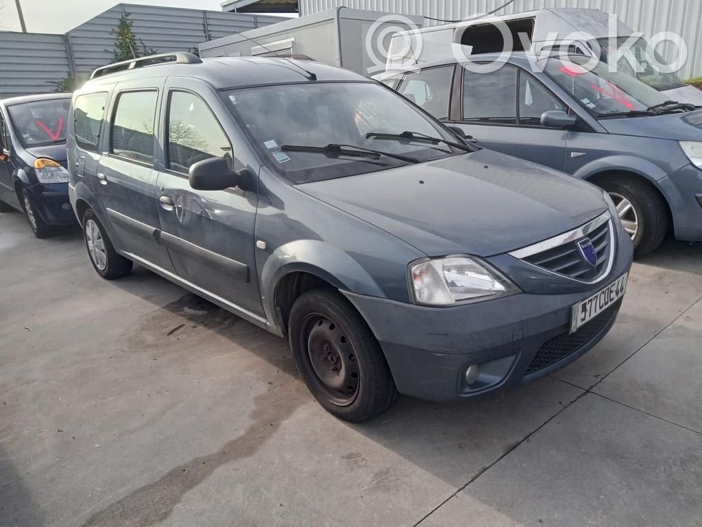 Dacia Logan I Parachoques delantero 