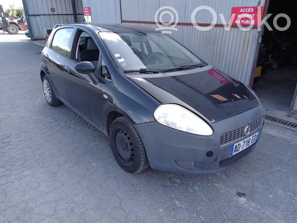 Fiat Grande Punto Rama pomocnicza przednia 