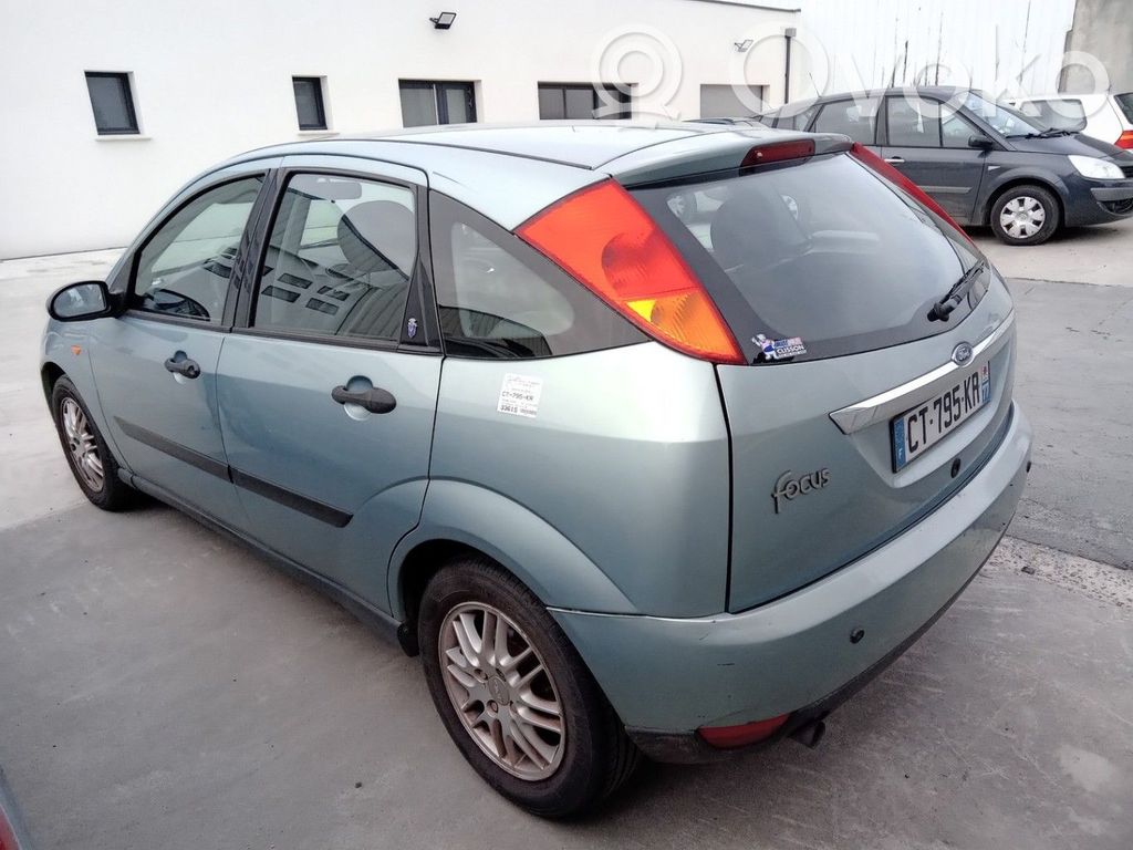 Ford Focus aizmugurējo durvju stikls 