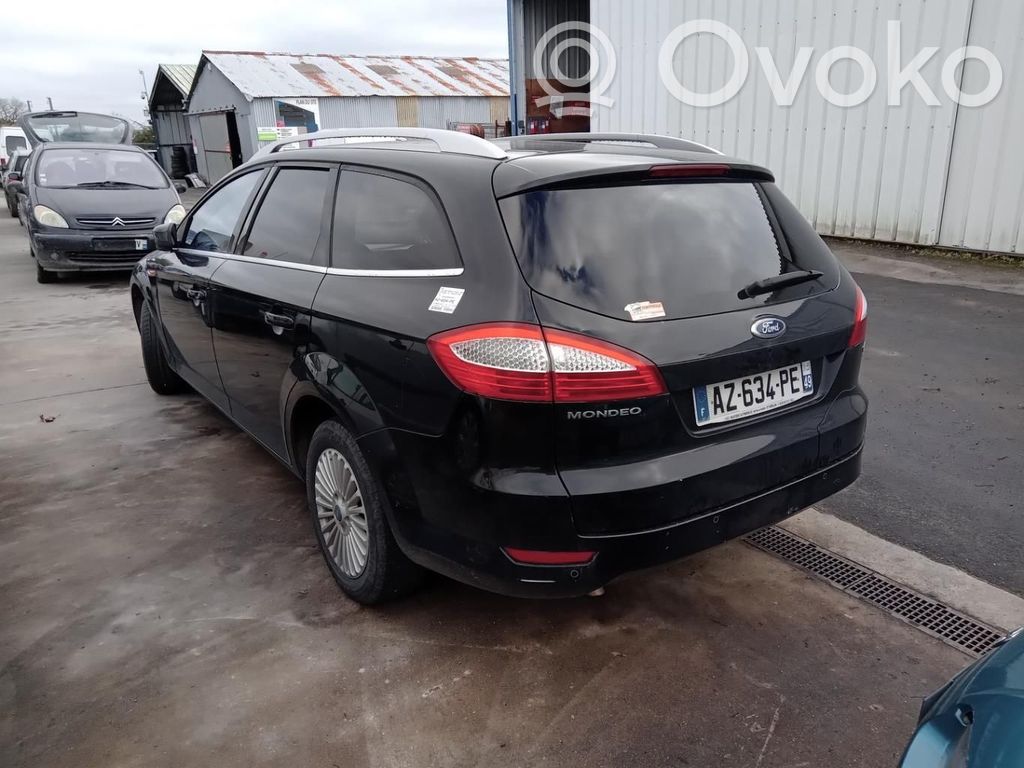 Ford Mondeo MK IV Galinis suportas 