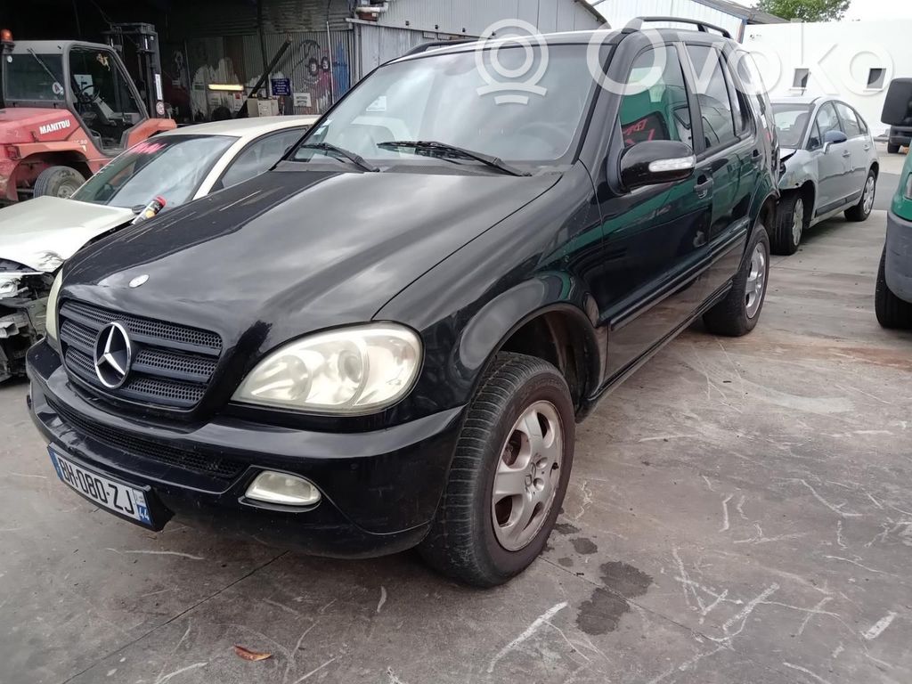Mercedes-Benz ML W163 Ramię wycieraczki szyby przedniej / czołowej 