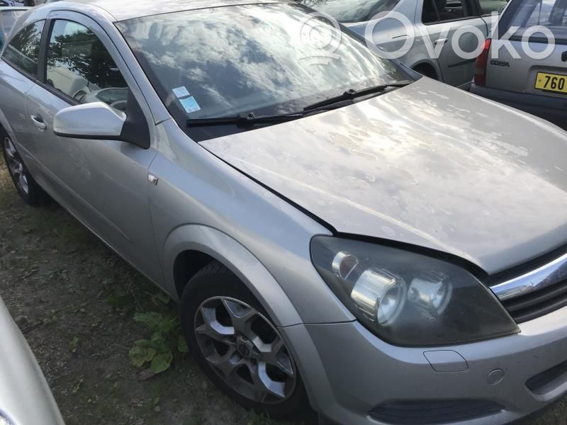Opel Astra H Hammastanko 