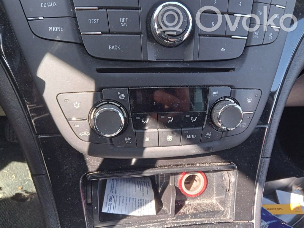 Opel Insignia A Climate control unit 