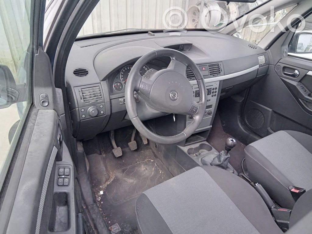 Opel Meriva A Manecilla interna puerta delantera 