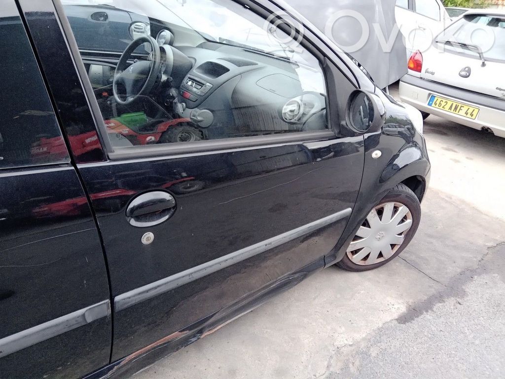 Peugeot 107 Priekinės durys 