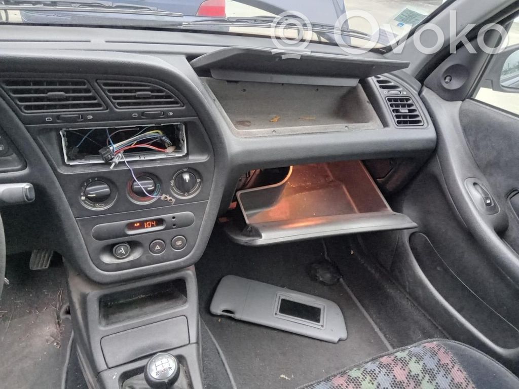 Peugeot 306 Climate control unit 