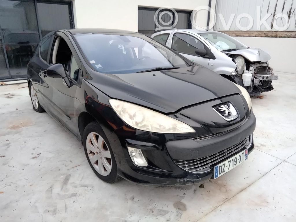 Peugeot 308 Etujarrusatula 