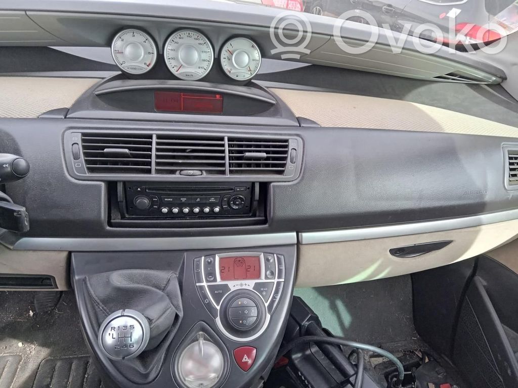 Peugeot 807 Hazard light switch 