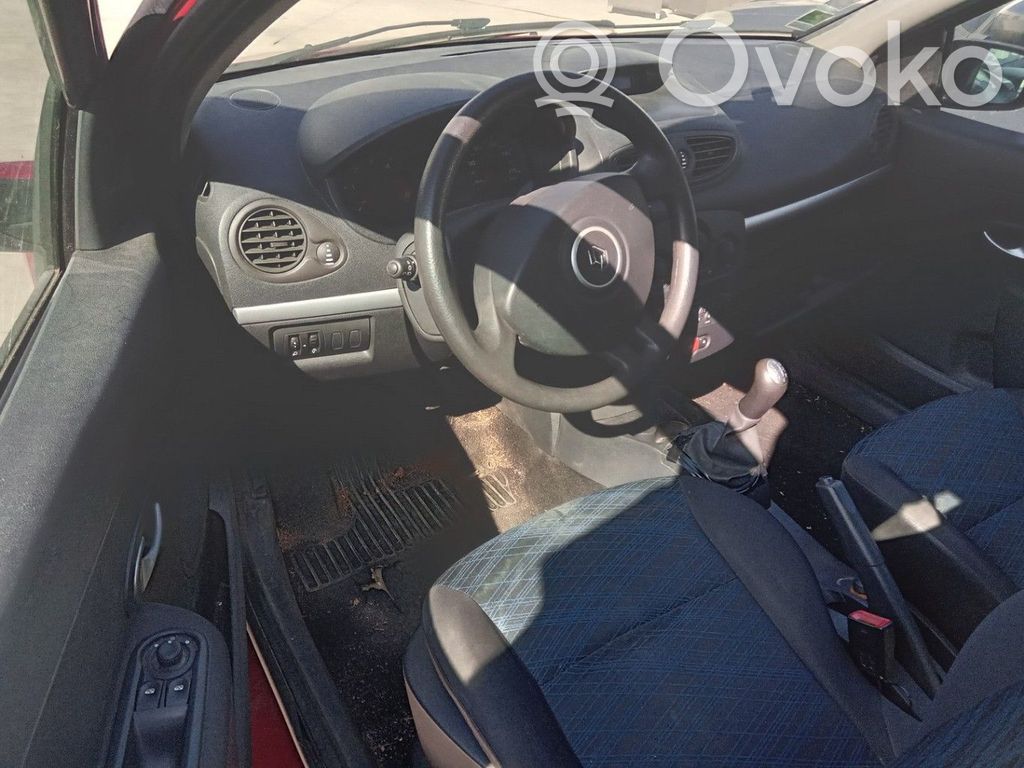 Renault Clio III Panel de instrumentos 