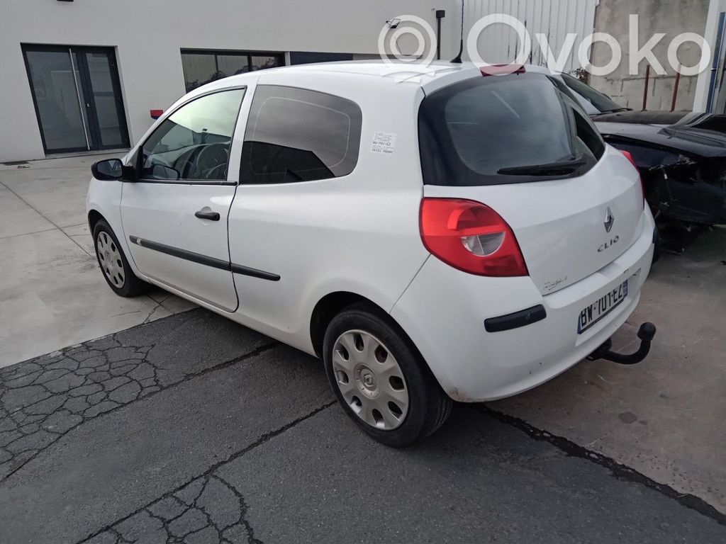 Renault Clio III Bausatz für Hinterradaufhängung 