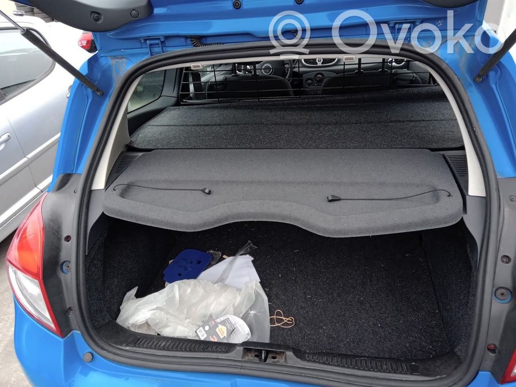 Renault Clio III Hattuhylly 