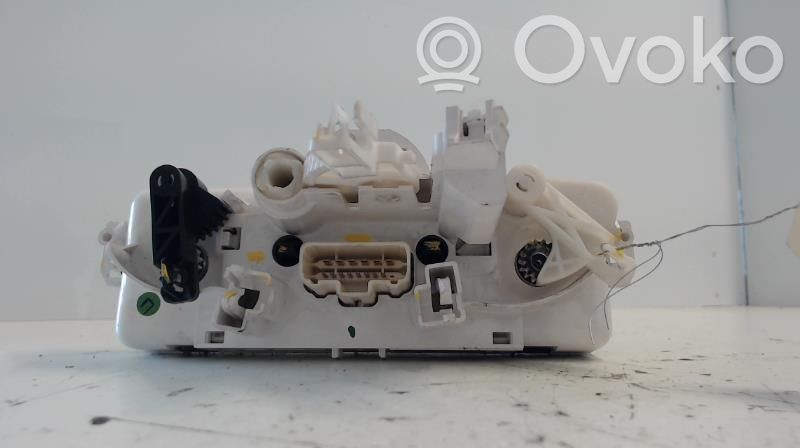 Renault Clio III Climate control unit 