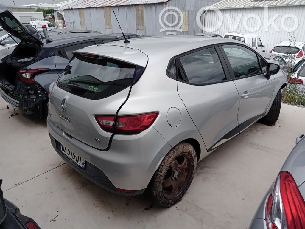Renault Clio IV Szyba drzwi tylnych 