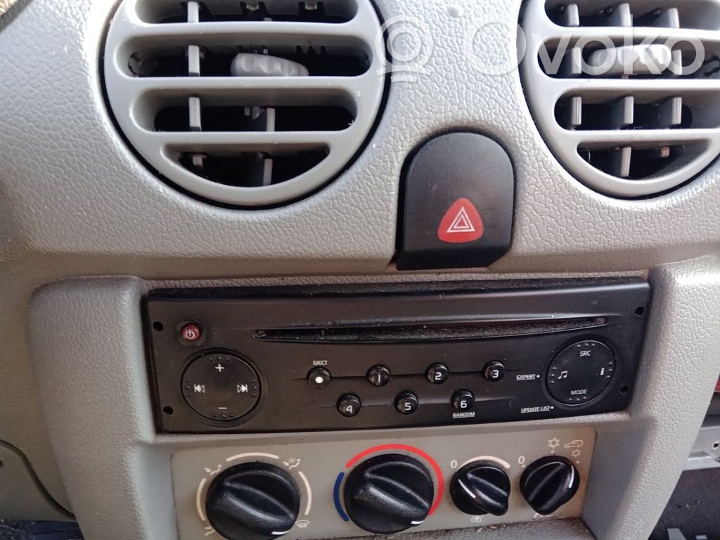 Renault Kangoo I Hazard light switch 