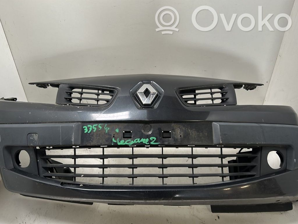 Renault Megane II Parachoques delantero 