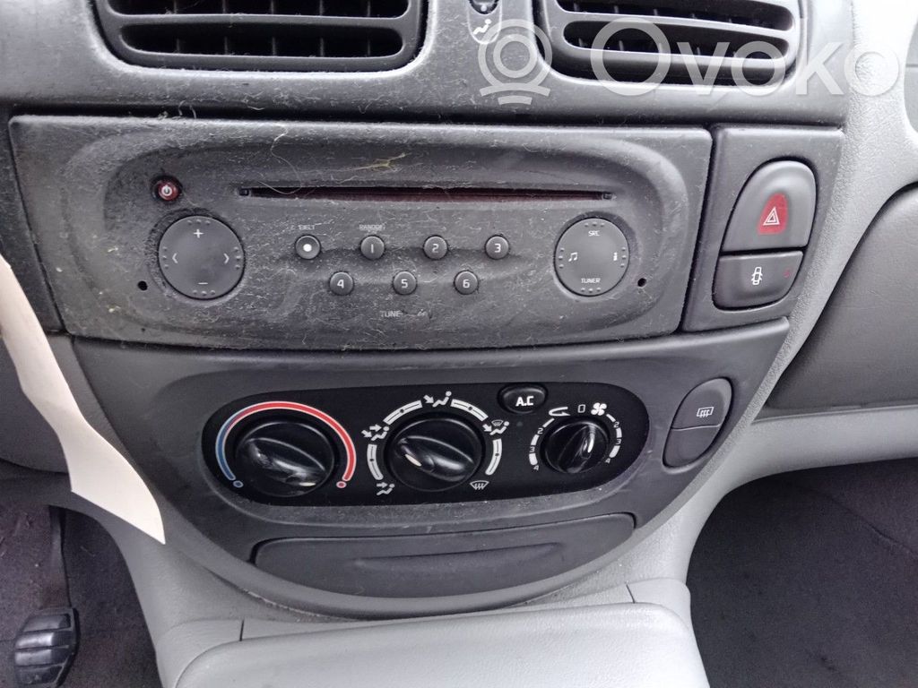 Renault Scenic I Climate control unit 