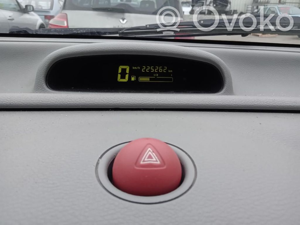 Renault Twingo I Hazard light switch 