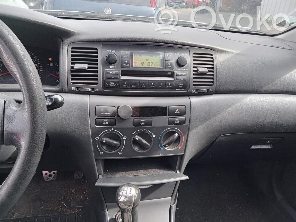 Toyota Corolla E120 E130 Climate control unit 