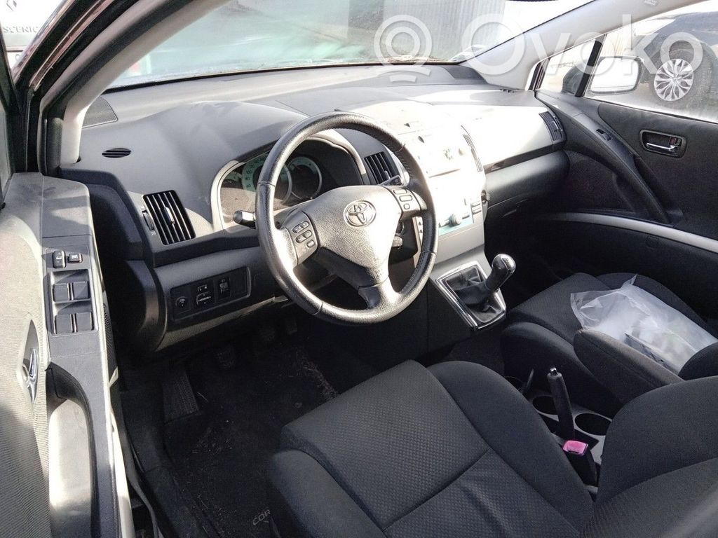 Toyota Corolla Verso E121 Manecilla interna puerta delantera 