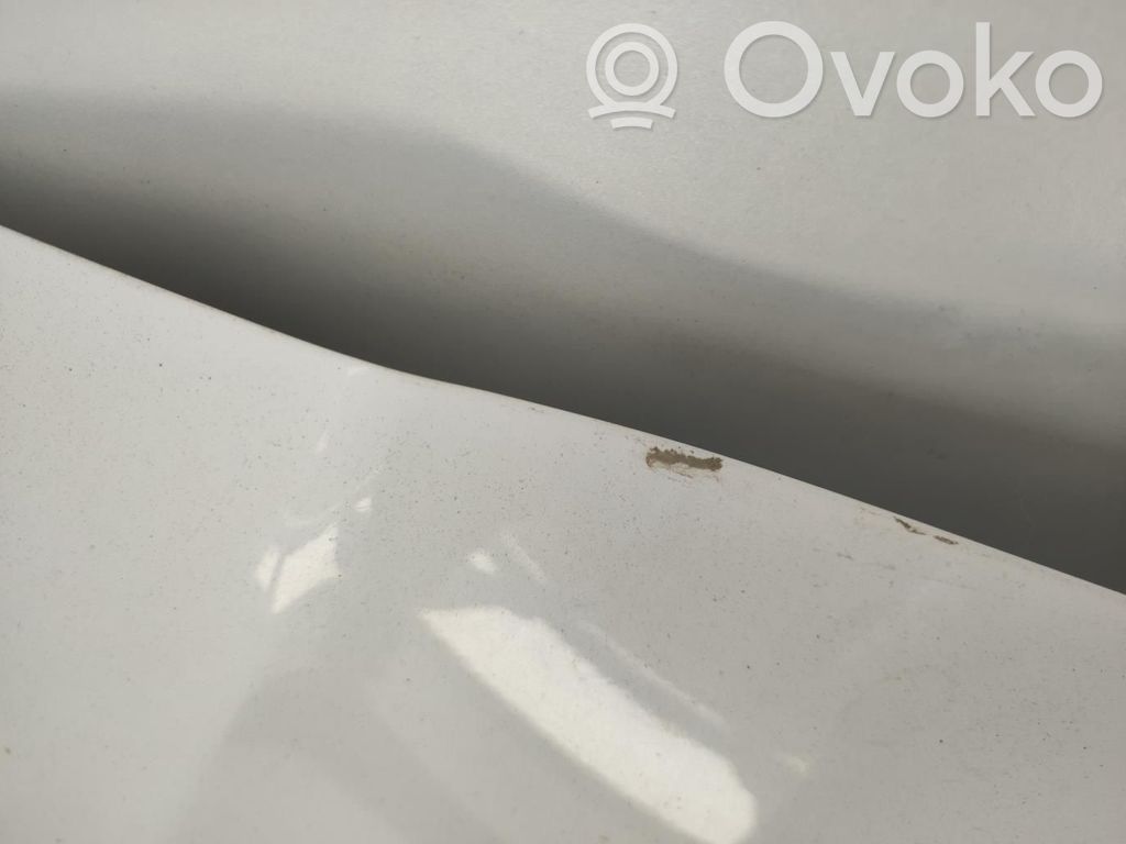 Toyota Yaris Konepelti 