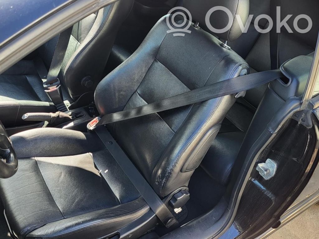 Opel Astra G Cinturón delantero 