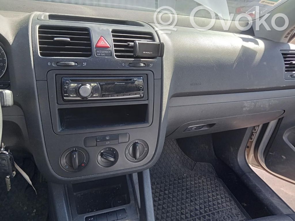 Volkswagen Golf V Climate control unit 