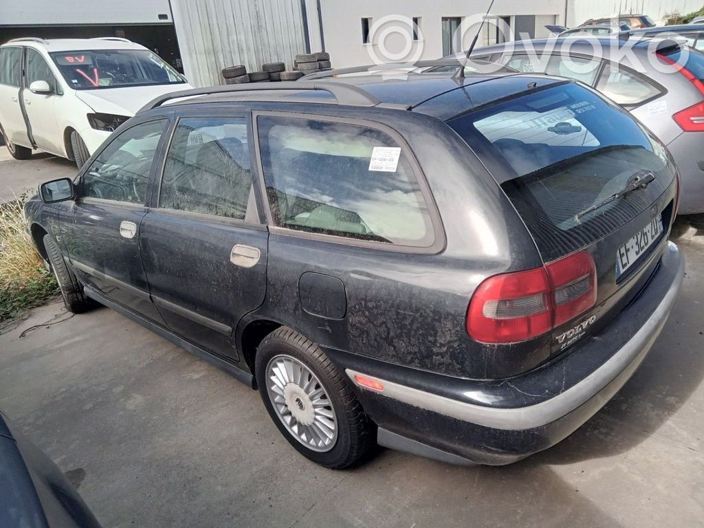 Volvo S40, V40 Galinės durys 