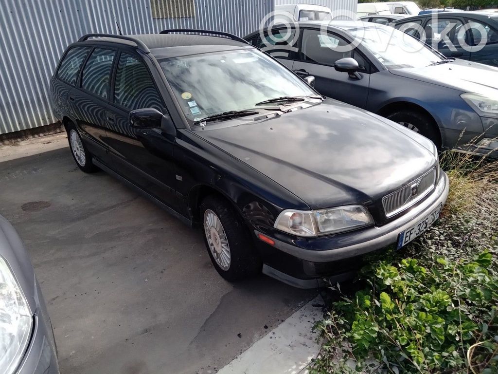 Volvo S40, V40 Etujarrusatula 