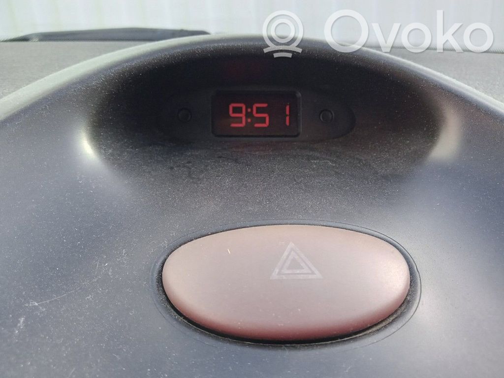 Peugeot 206 Screen/display/small screen 