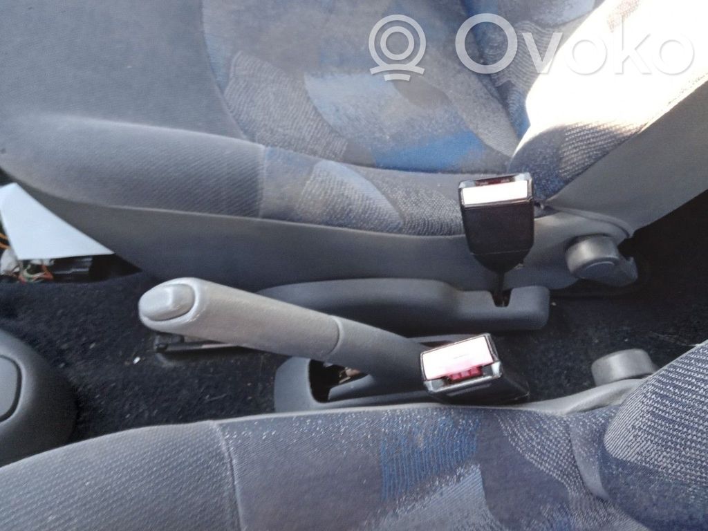 Renault Clio II Klamra przedniego pasa bezpieczeństwa 