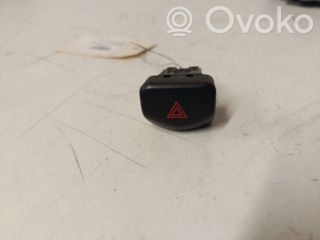 Hazard light switch   252901U600
