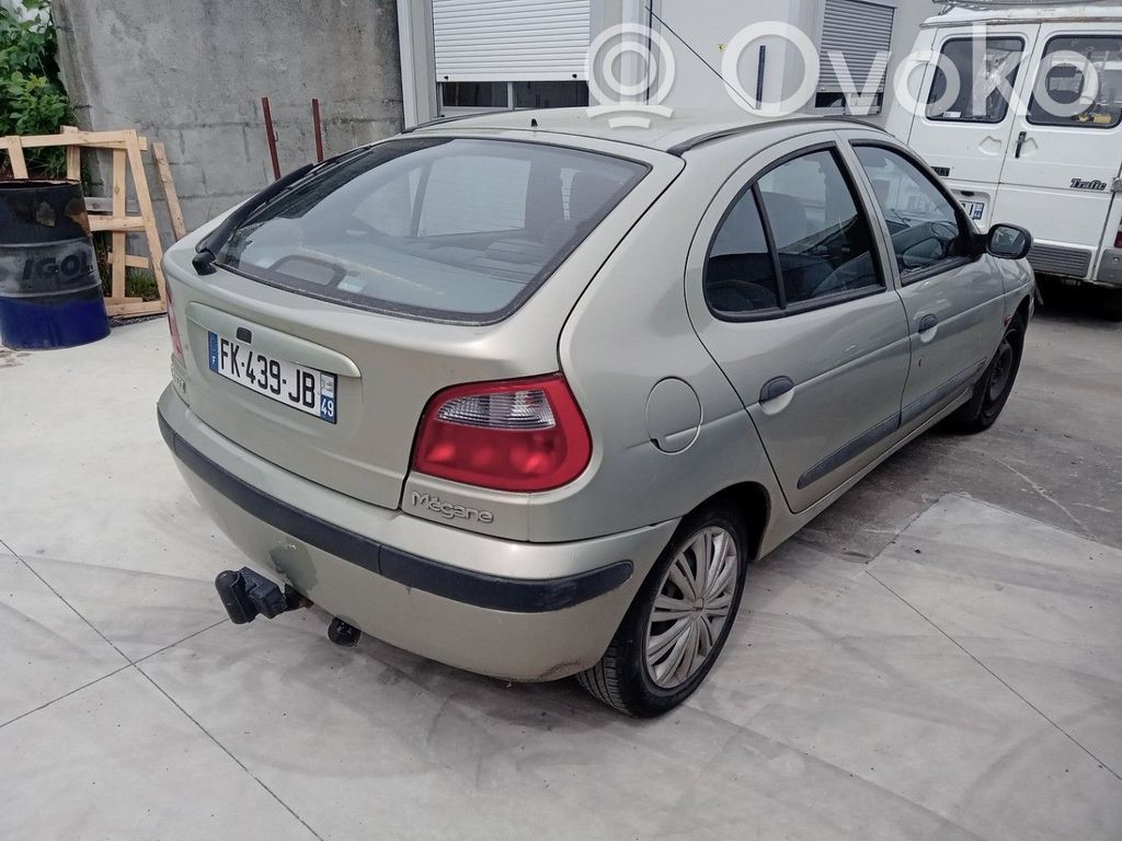 Manecilla externa puerta trasera   7701471884