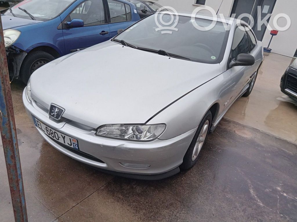 Peugeot 406 Ramię wycieraczki szyby przedniej / czołowej 