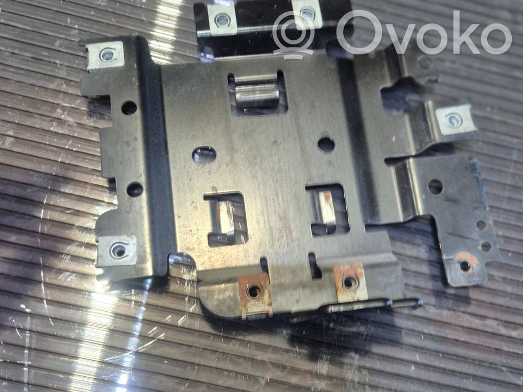 Dodge Durango III Suport unitate control motor 