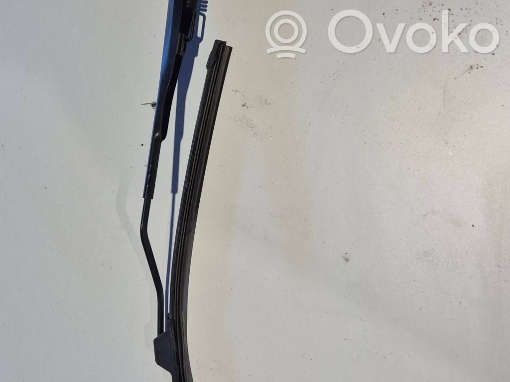 Ram 1500 DT Wischerarm vorne 