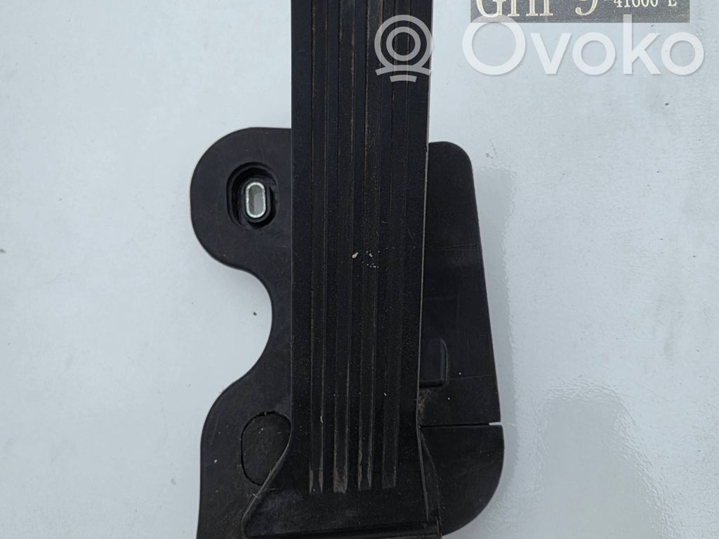Accelerator throttle pedal   GHP941600E
